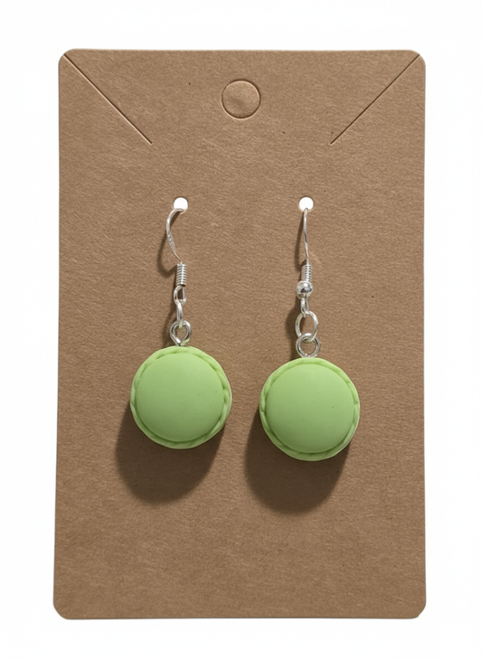 Green Macaroon earrings 💚